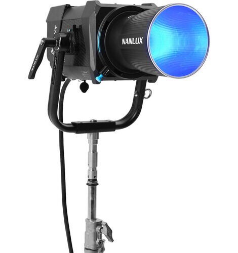 Nanlux Evoke 900C RGBLAC Spot Light - Image 6
